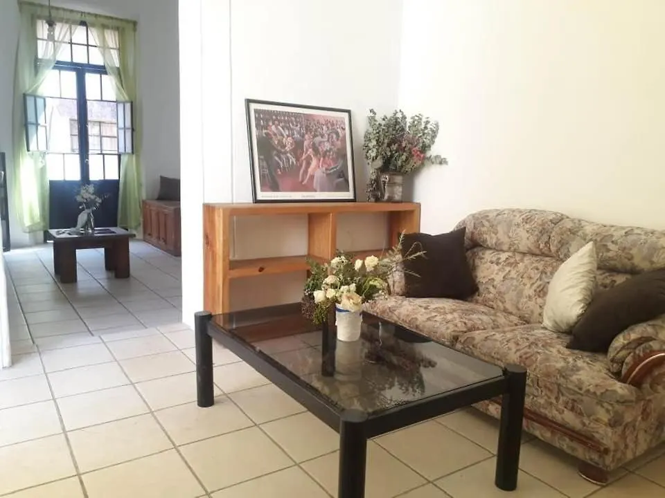 ホテルCasa Reforma グアダラハラ メキシコ